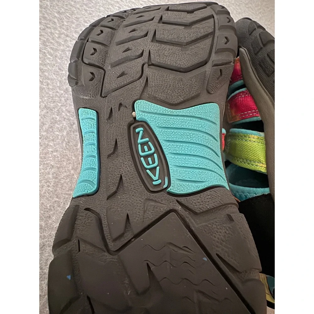 KEEN Kids Newport H2 Sandals Rainbow Tie Dye Size 3 Multi Color Water Shoes